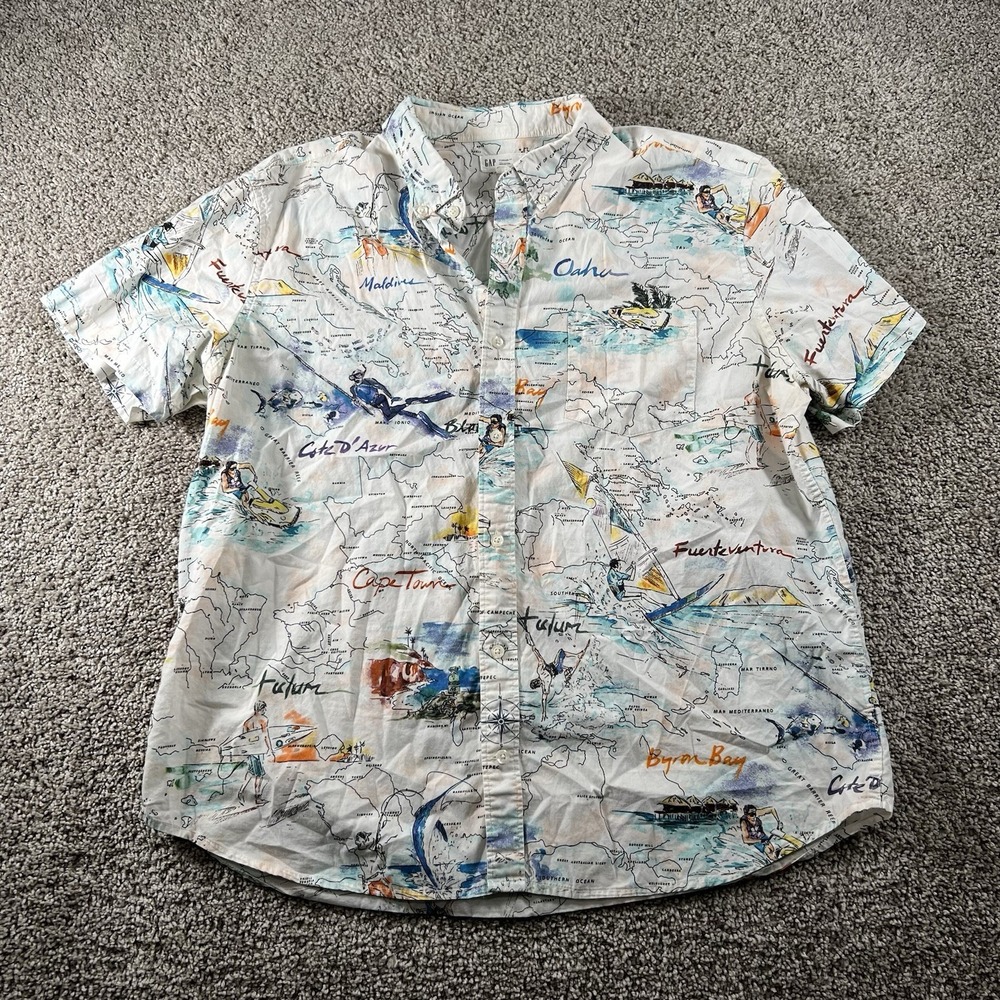 GAP Hawaiian Shirt Mens XL European Short Sleeve‎ Travel Rayon Beach Relax Light